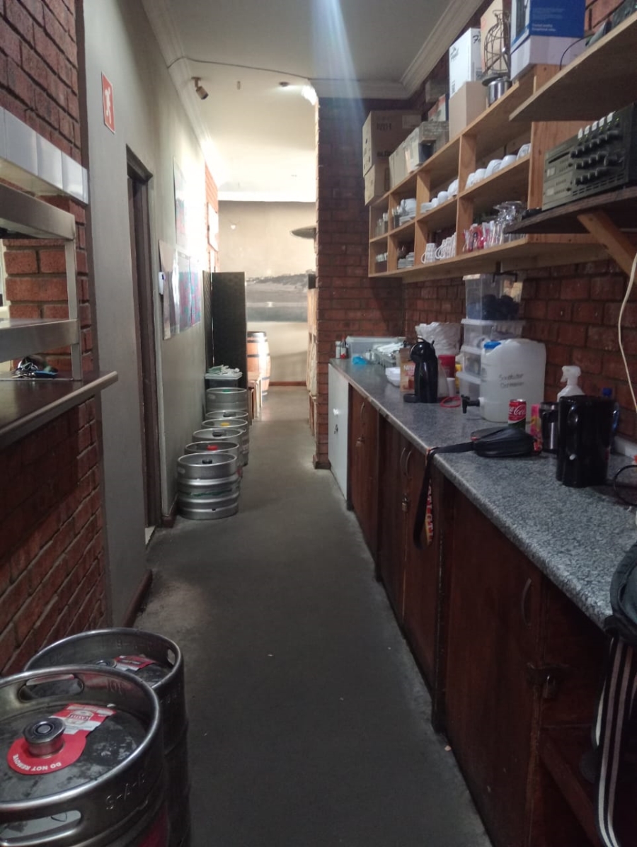 Commercial Property for Sale in Jeffreys Bay Central Eastern Cape